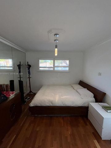 20941 NE 37th Ct, Aventura, FL 33180