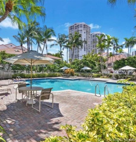 20941 NE 37th Ct, Aventura, FL 33180