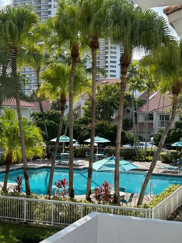 20941 NE 37th Ct, Aventura, FL 33180