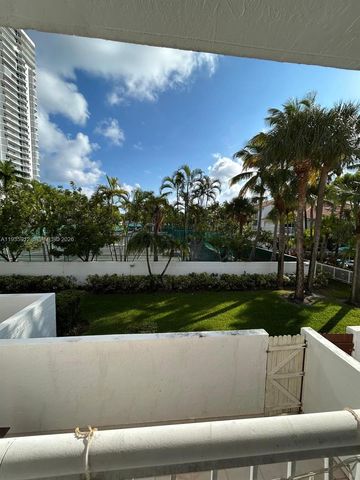 20941 NE 37th Ct, Aventura, FL 33180