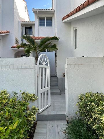 20941 NE 37th Ct, Aventura, FL 33180