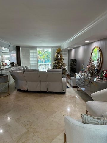 20941 NE 37th Ct, Aventura, FL 33180