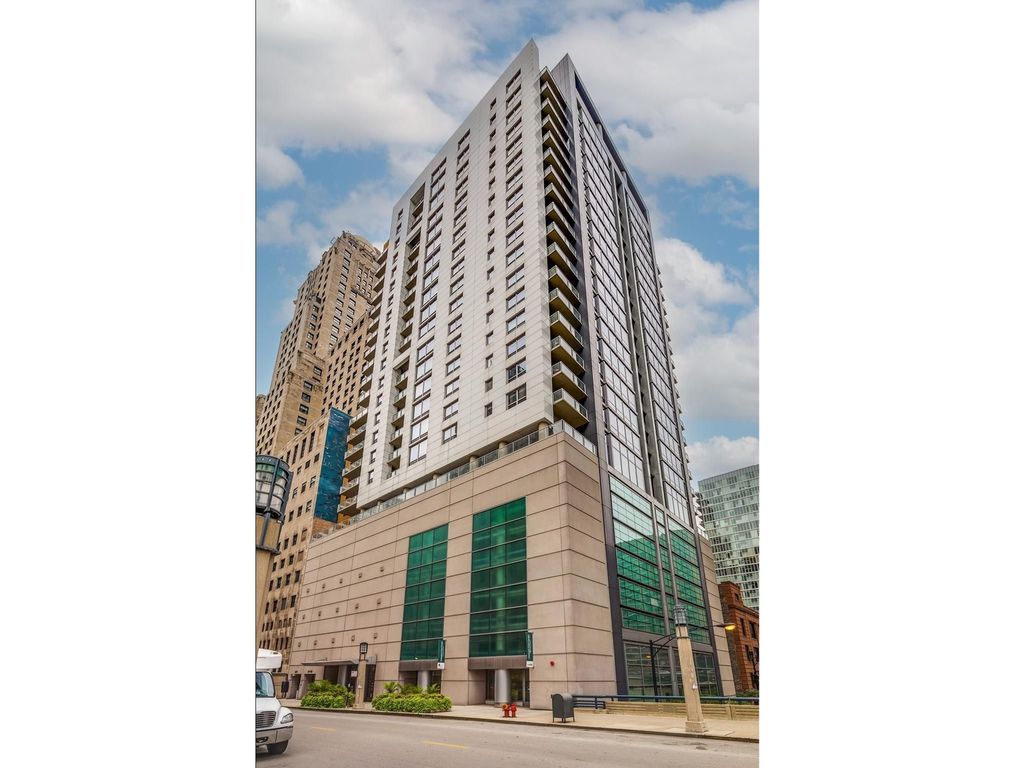 160 E ILLINOIS Street 1604, Chicago, IL 60611