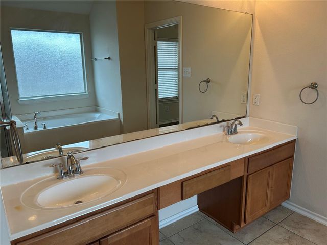 12338 Packard Bend Trail, Houston, TX 77089