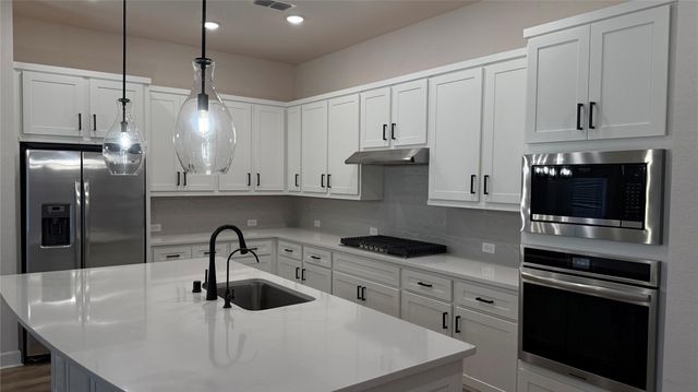 215 Amaranth Way, Richmond, TX 77406