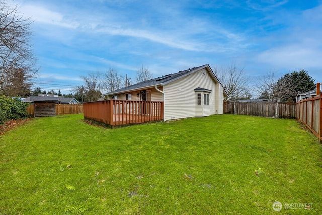 1722 56th Avenue NE, Tacoma, WA 98422