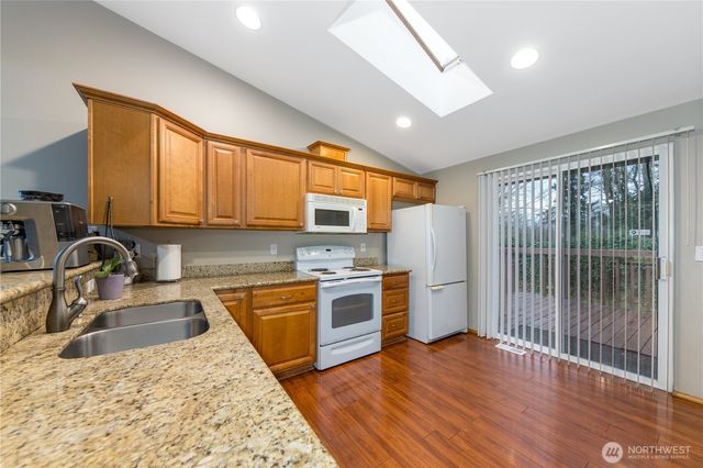 1722 56th Avenue NE, Tacoma, WA 98422