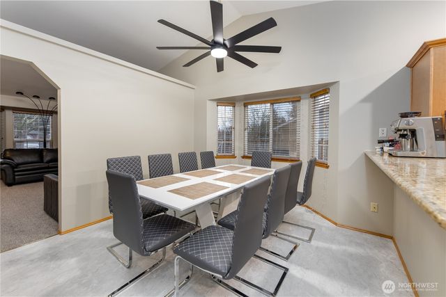 1722 56th Avenue NE, Tacoma, WA 98422