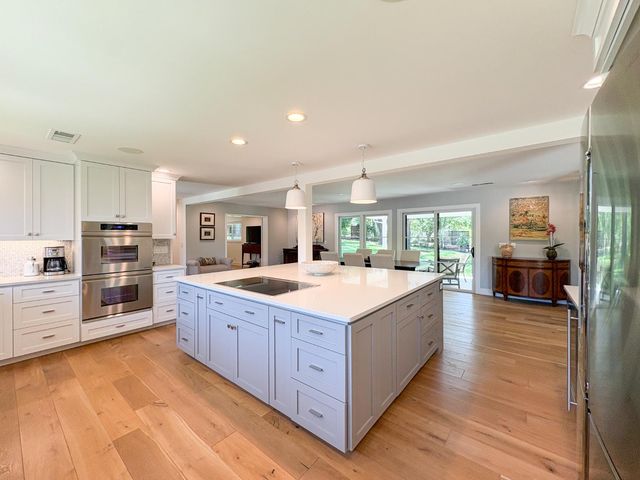9004 Tudsbury Rd, Loomis, CA 95650