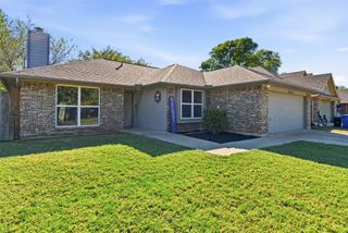 1212 Eagle Lake Drive, Azle, TX 76020