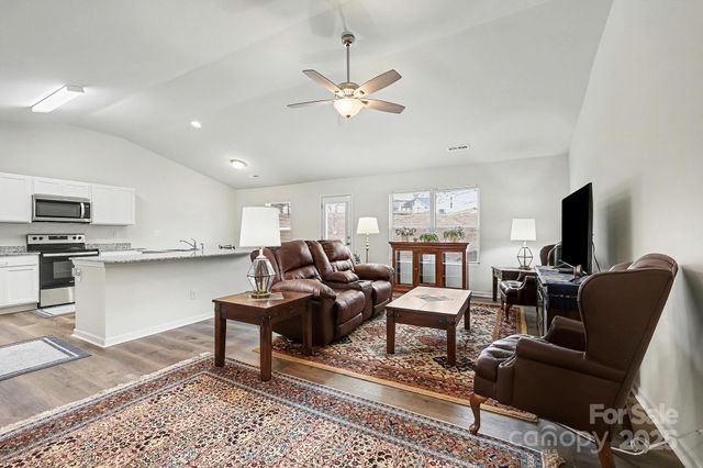 1410 Amberlight Circle, Salisbury, NC 28144