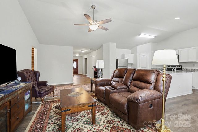 1410 Amberlight Circle, Salisbury, NC 28144