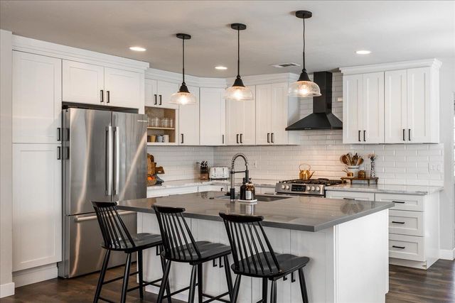 4963 Del Haven Rd, Placerville, CA 95667