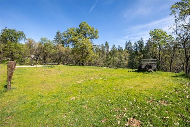 4963 Del Haven Rd, Placerville, CA 95667