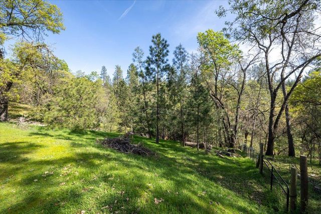 4963 Del Haven Rd, Placerville, CA 95667