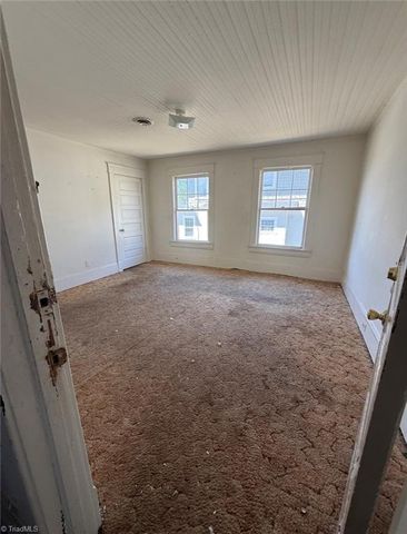 1420 W 4Th Street, Winston-salem, NC 27101