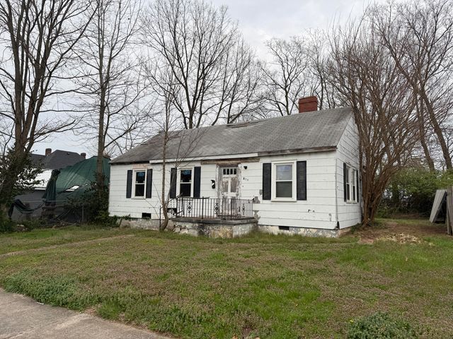 820 Walker Avenue, Paris, KY 40361