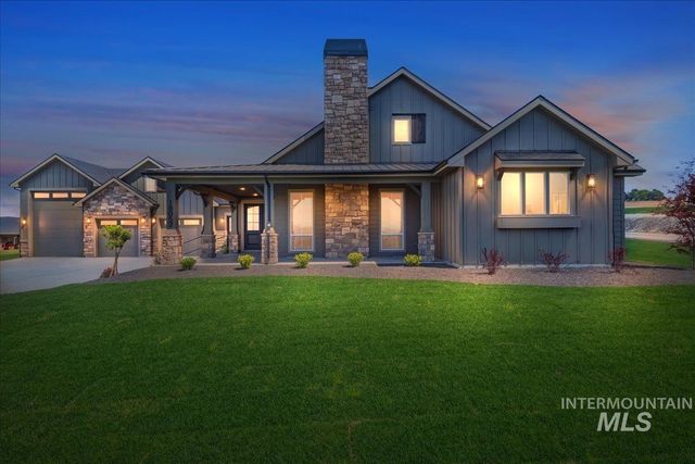 18052 Andorra Ln, Caldwell, ID 83607