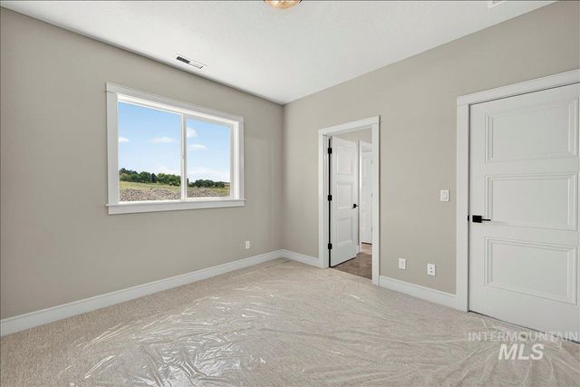 18052 Andorra Ln, Caldwell, ID 83607