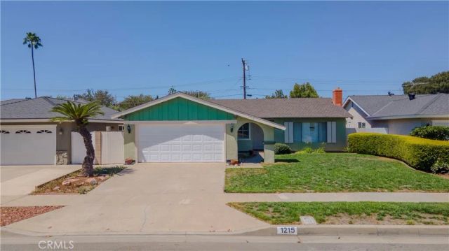 1215 E Mardell, Orange, CA 92866