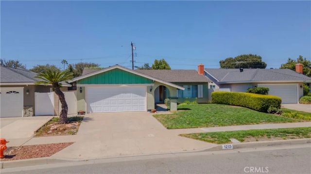 1215 E Mardell, Orange, CA 92866