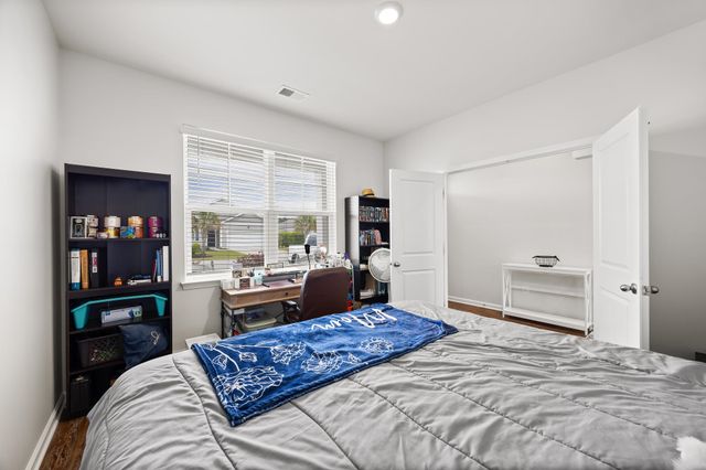 932 Laurens Mill Dr., Myrtle Beach, SC 29579