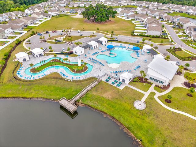 932 Laurens Mill Dr., Myrtle Beach, SC 29579