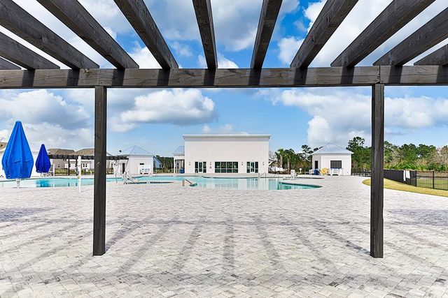932 Laurens Mill Dr., Myrtle Beach, SC 29579