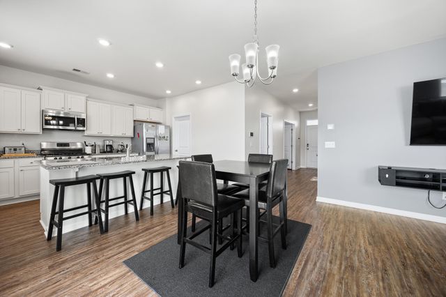 932 Laurens Mill Dr., Myrtle Beach, SC 29579