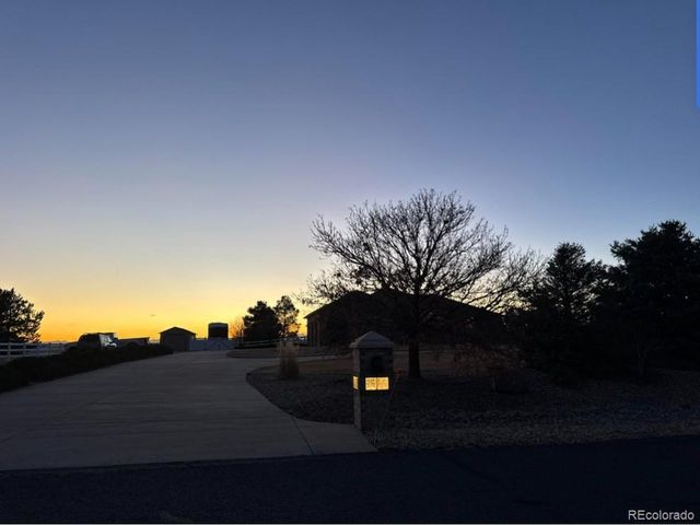 14475 N Maywood Ct, Brighton, CO 80603