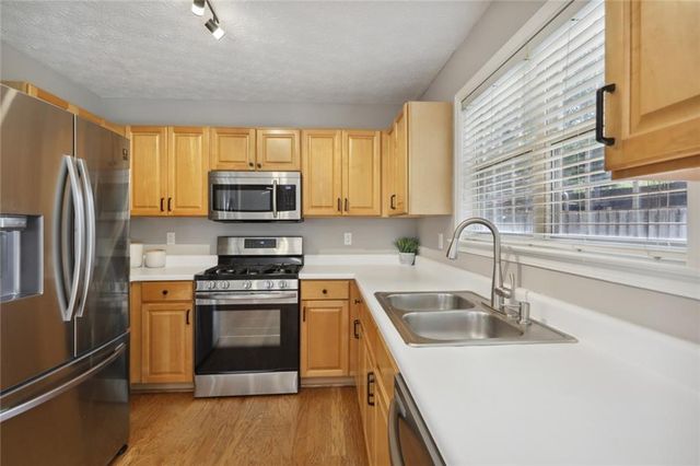 1328 Glenover Way, Marietta, GA 30062