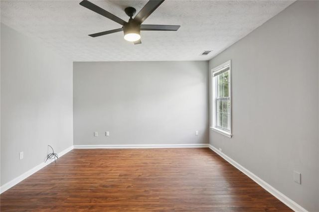 1328 Glenover Way, Marietta, GA 30062