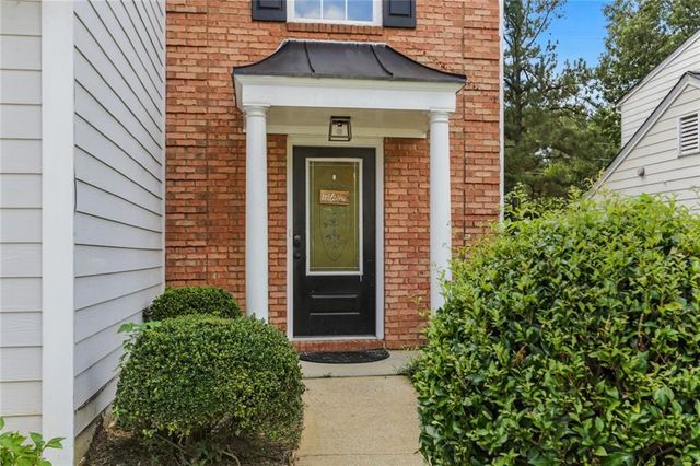 1328 Glenover Way, Marietta, GA 30062