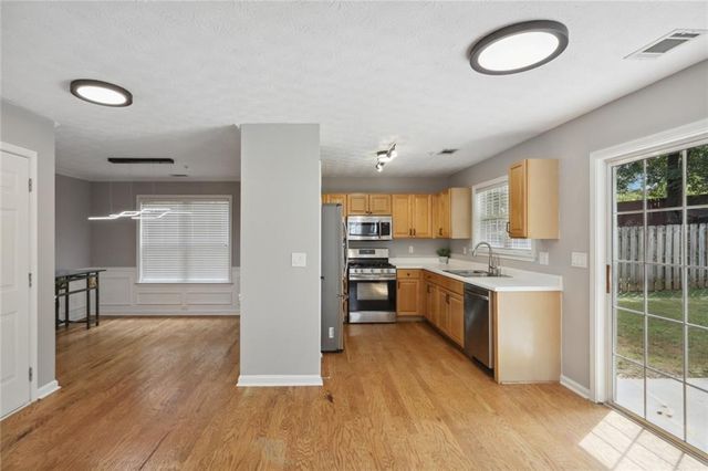 1328 Glenover Way, Marietta, GA 30062