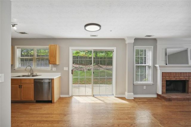 1328 Glenover Way, Marietta, GA 30062