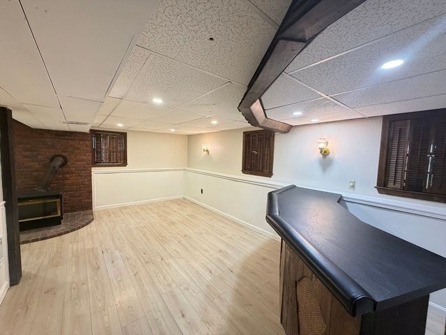 688 Plymouth St, Bridgewater, MA 02324