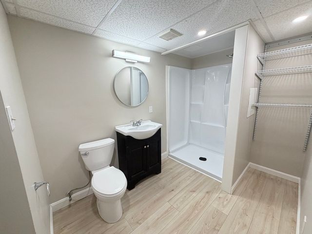688 Plymouth St, Bridgewater, MA 02324