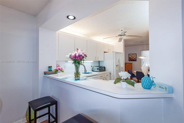 7788 Trent Dr 311, Tamarac, FL 33321