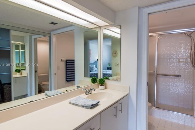 7788 Trent Dr 311, Tamarac, FL 33321