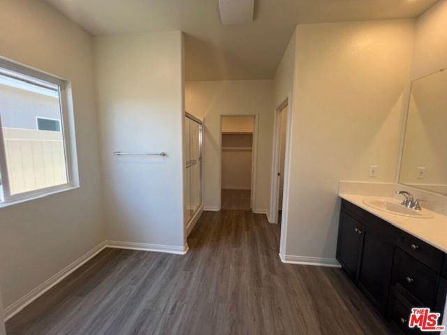 7318 Chetco River Street, Bakersfield, CA 93311