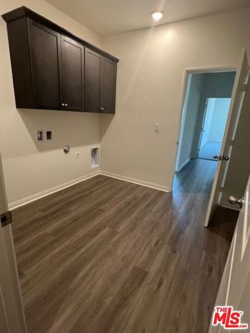 7318 Chetco River Street, Bakersfield, CA 93311