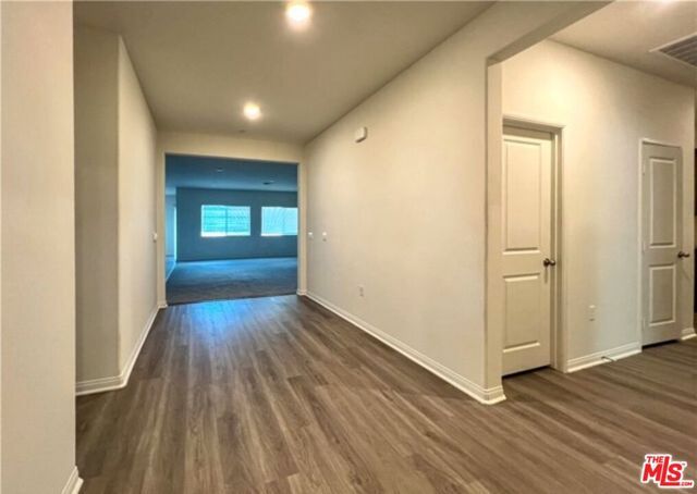 7318 Chetco River Street, Bakersfield, CA 93311