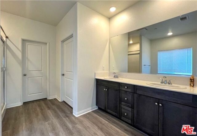 7318 Chetco River Street, Bakersfield, CA 93311
