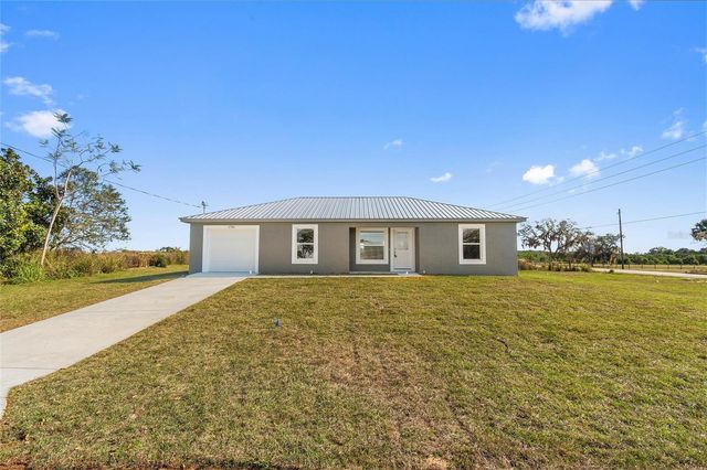 1700 N LAKE PIONEER DRIVE, Avon Park, FL 33825