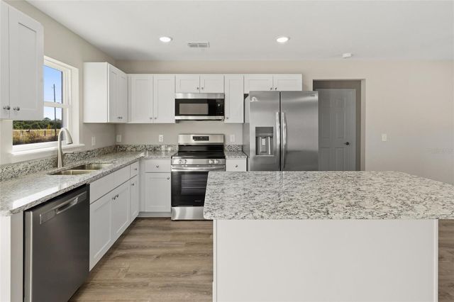 1700 N LAKE PIONEER DRIVE, Avon Park, FL 33825