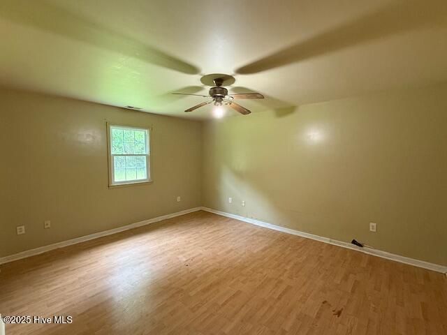 293 Crows Nest Road, Beaufort, NC 28516