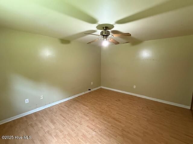 293 Crows Nest Road, Beaufort, NC 28516