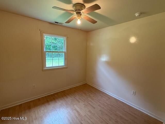 293 Crows Nest Road, Beaufort, NC 28516
