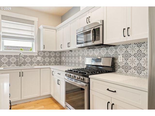 12284 Sw PALERMO St, Wilsonville, OR 97070