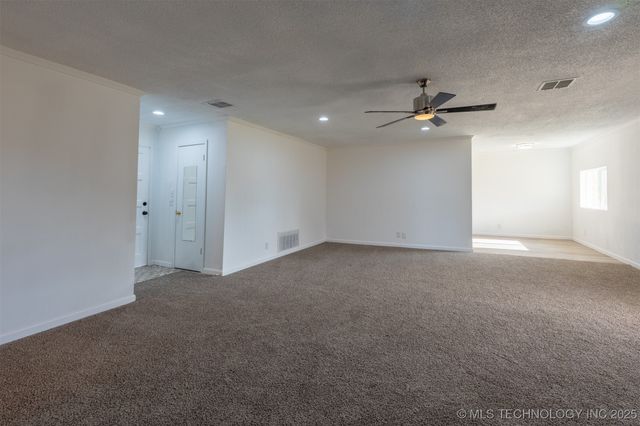 23810 E 103rd Place S, Broken Arrow, OK 74014